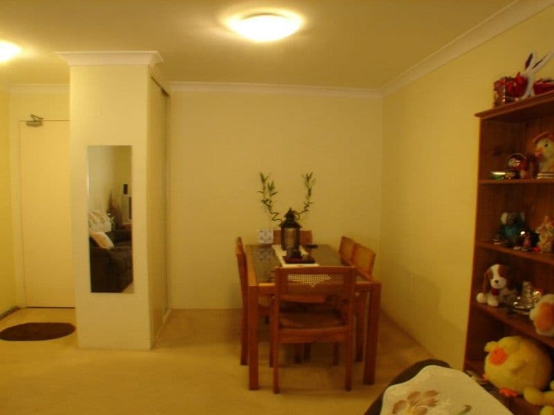 104 Glencoe Street, SUTHERLAND NSW 2232, Sutherland - Thumbnail 4