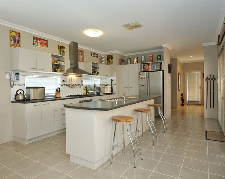 4 Linott Close, BALDIVIS WA 6171, Baldivis - Thumbnail 6