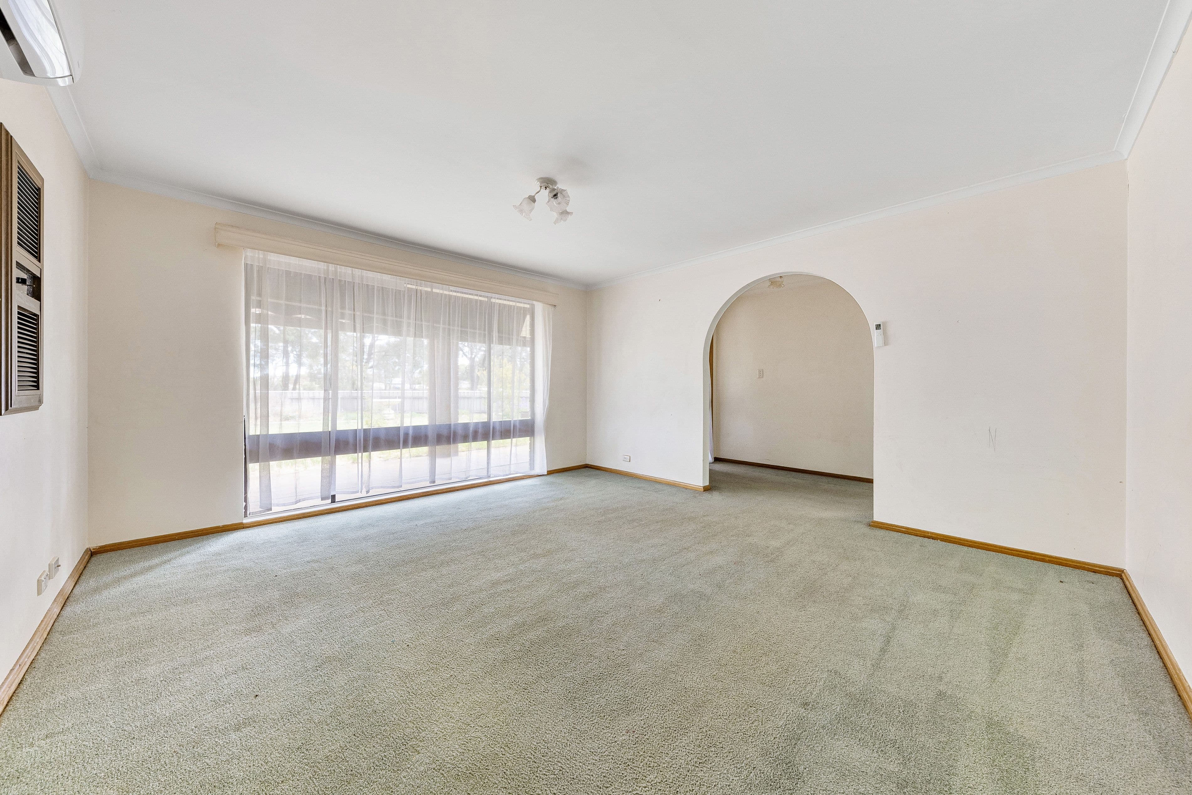 4 Ohio Court, Parafield Gardens SA 5107, Parafield Gardens - Thumbnail 3