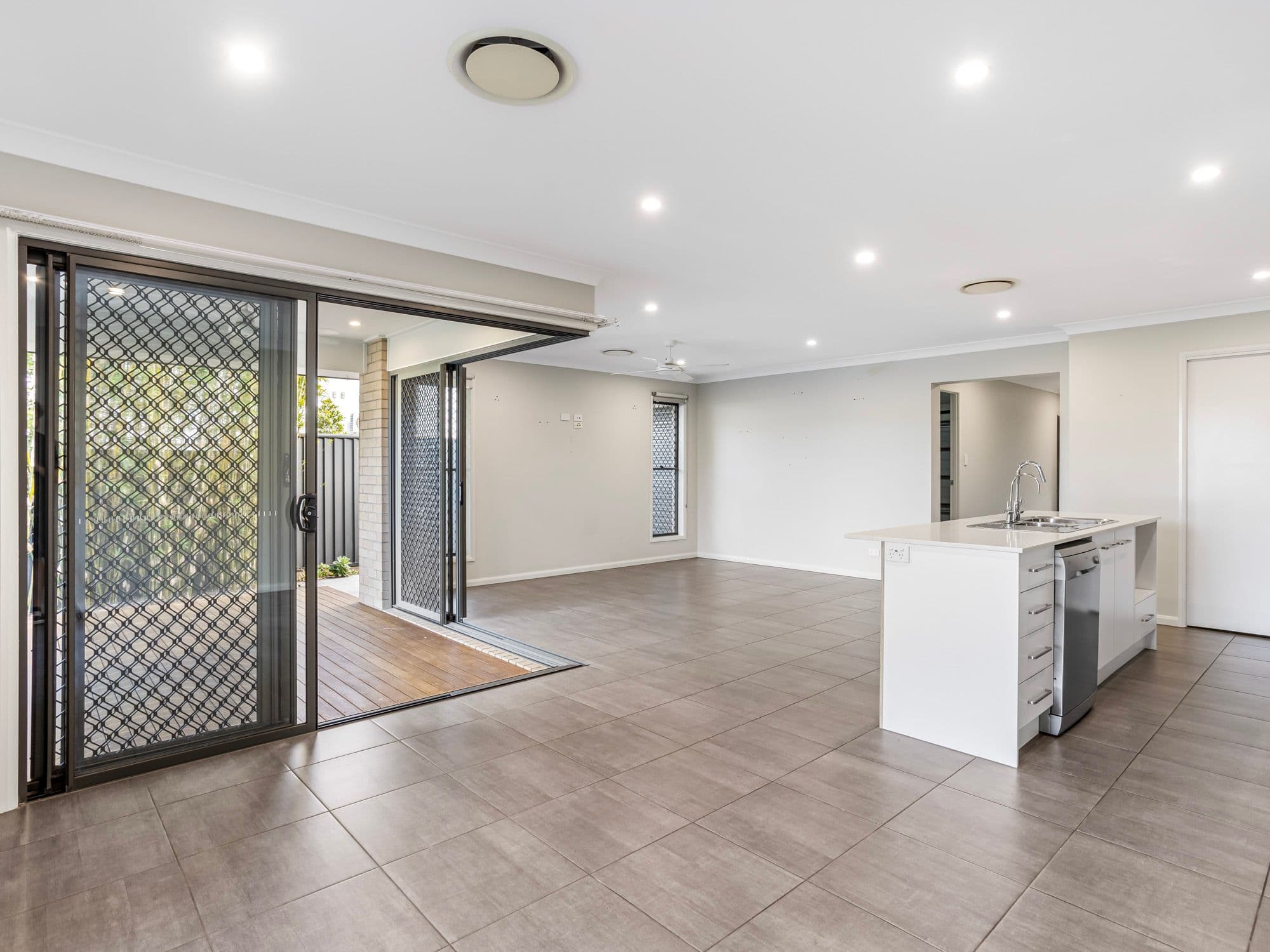 51 Taurus Circuit, Coomera QLD 4209, Coomera - Thumbnail 3