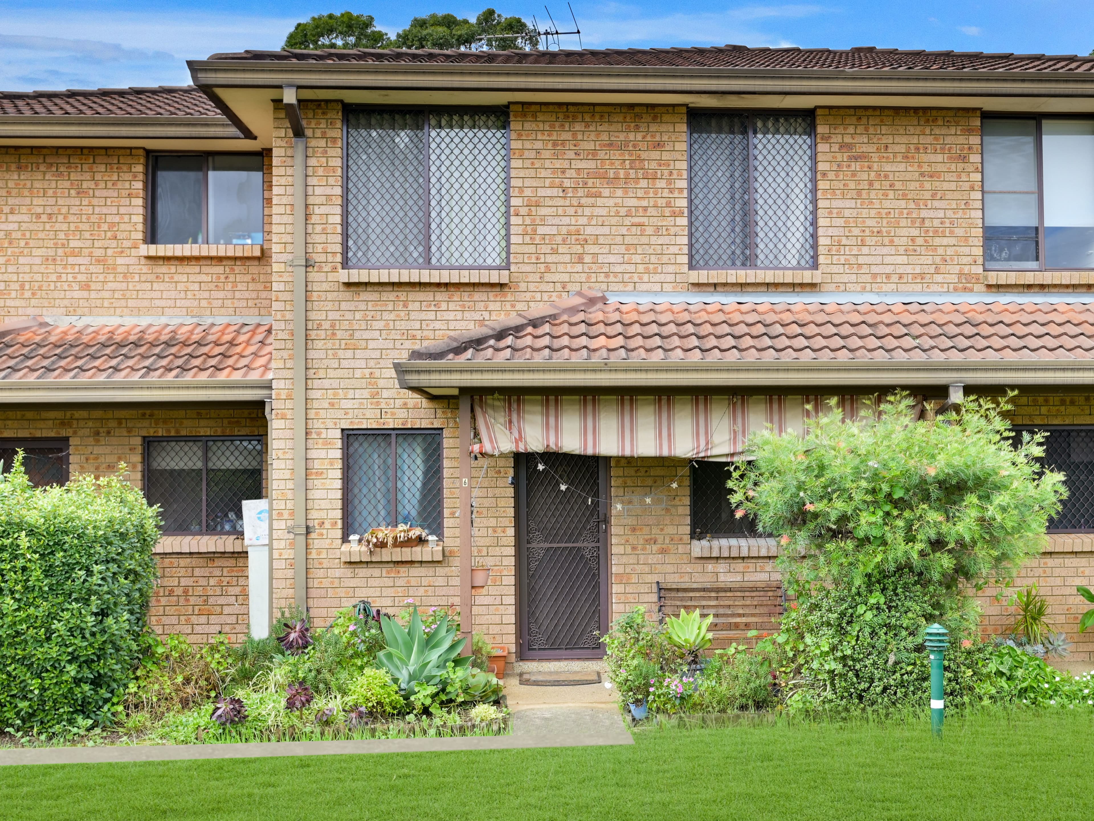 92 Minto Road, Minto NSW 2566, Minto - Image 1