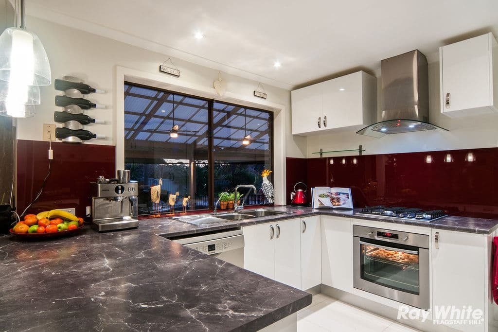 1 Cooinda Avenue, FLAGSTAFF HILL SA 5159, Flagstaff Hill - Thumbnail 2