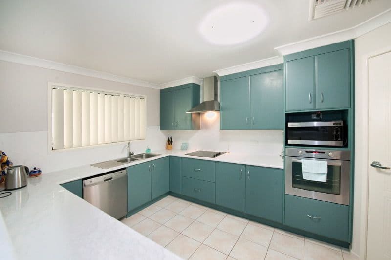 9 Reddy Drive, NORMAN GARDENS QLD 4701, Norman Gardens - Thumbnail 2