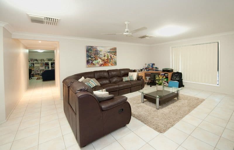 9 Reddy Drive, NORMAN GARDENS QLD 4701, Norman Gardens - Thumbnail 3