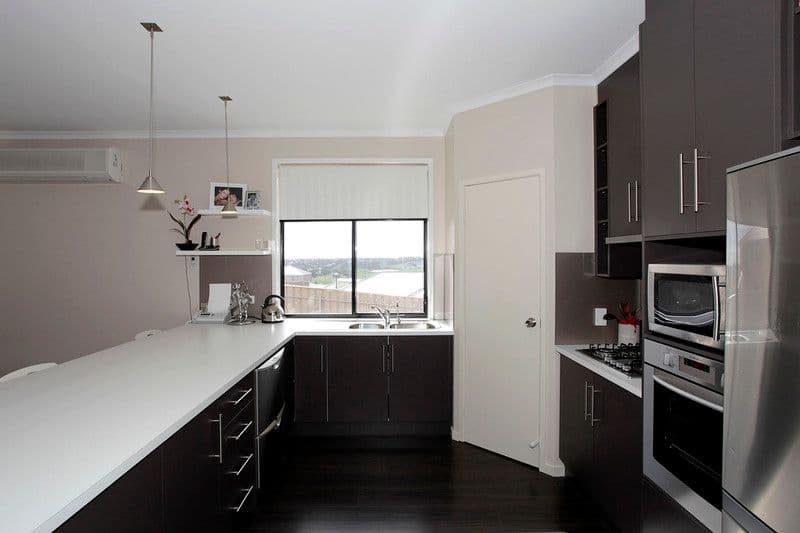 8 Noosa Court, SEAFORD RISE SA 5169, Seaford Rise - Thumbnail 3