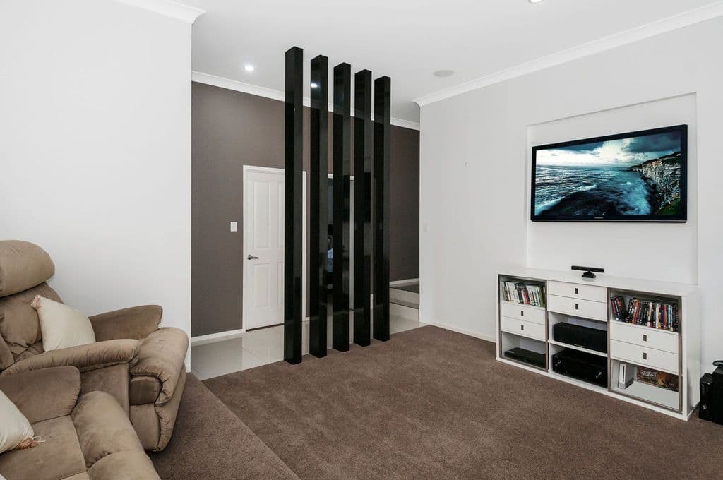 14 Richmond Crescent, Waterford QLD 4133, Waterford - Thumbnail 3