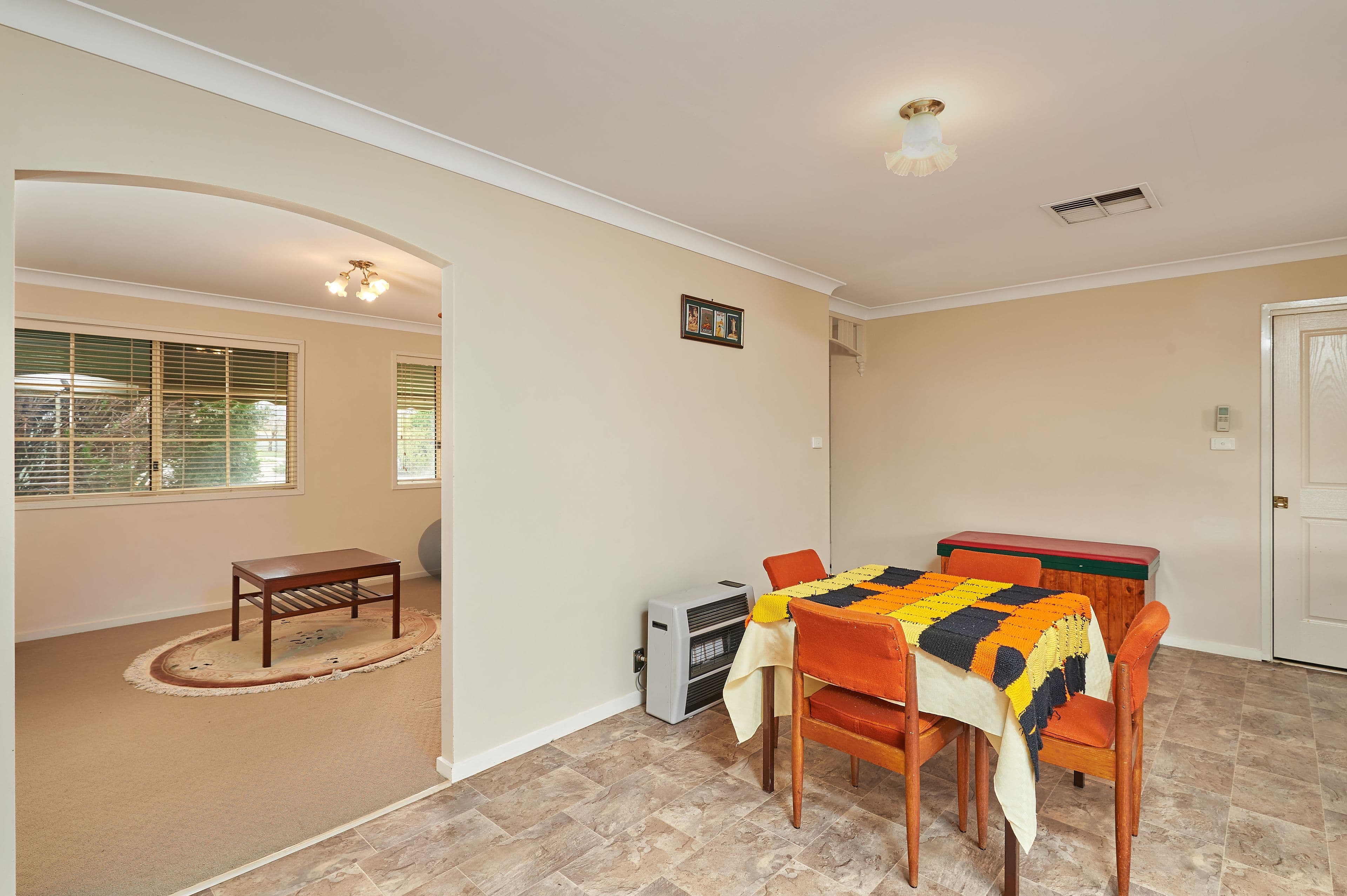34 Girraween Mews, Glenfield Park NSW 2650, Glenfield Park - Thumbnail 5