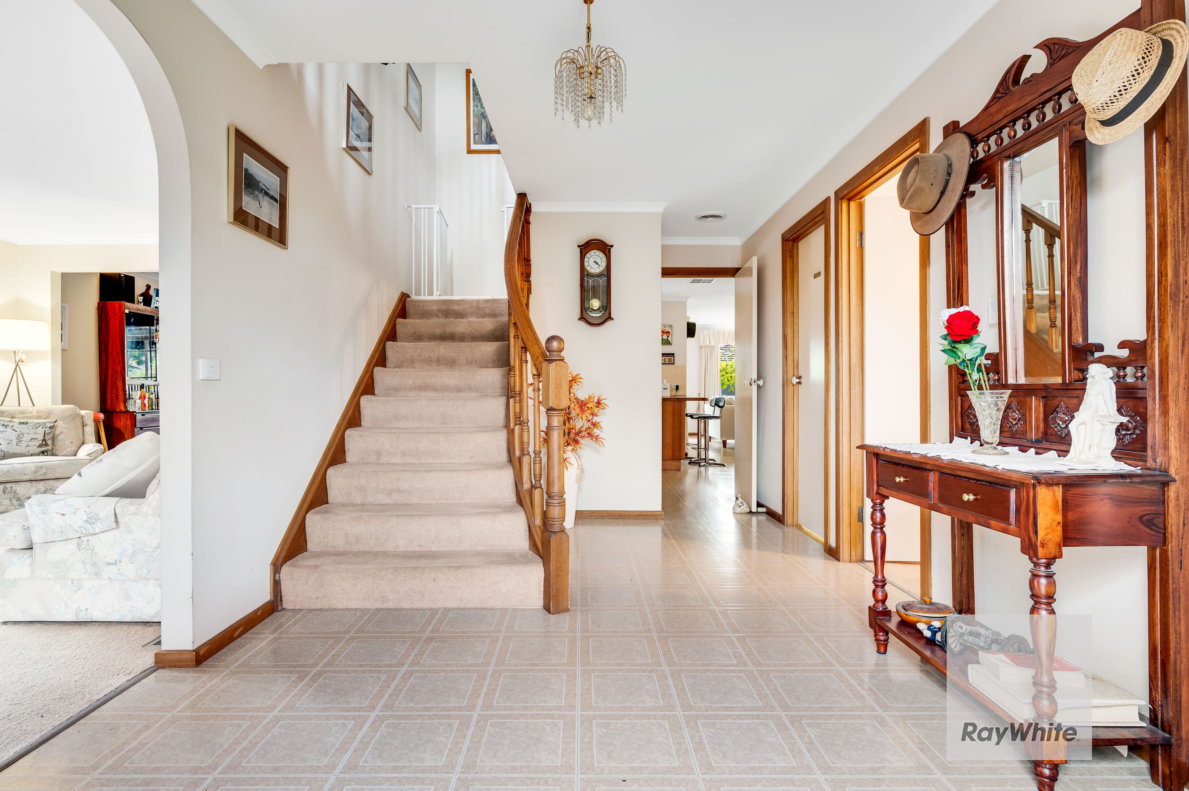 8 Fleetwood Drive, Greenvale VIC 3059, Greenvale - Thumbnail 3