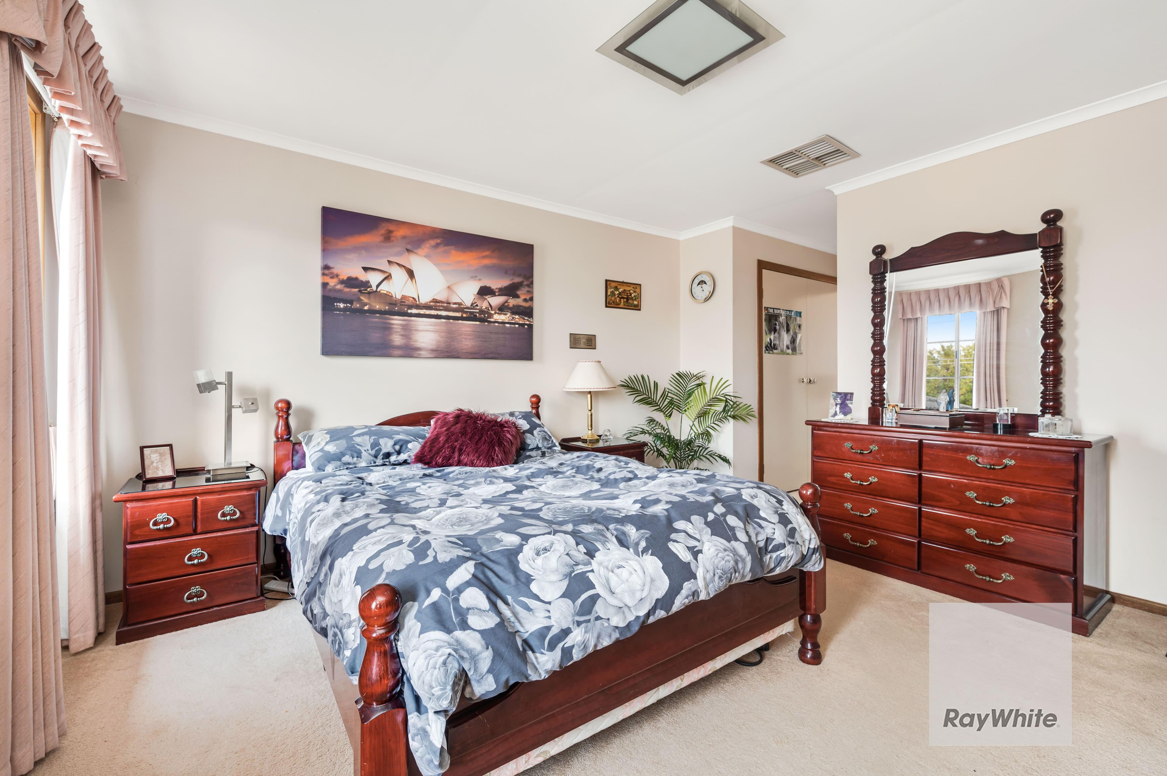 8 Fleetwood Drive, Greenvale VIC 3059, Greenvale - Thumbnail 7