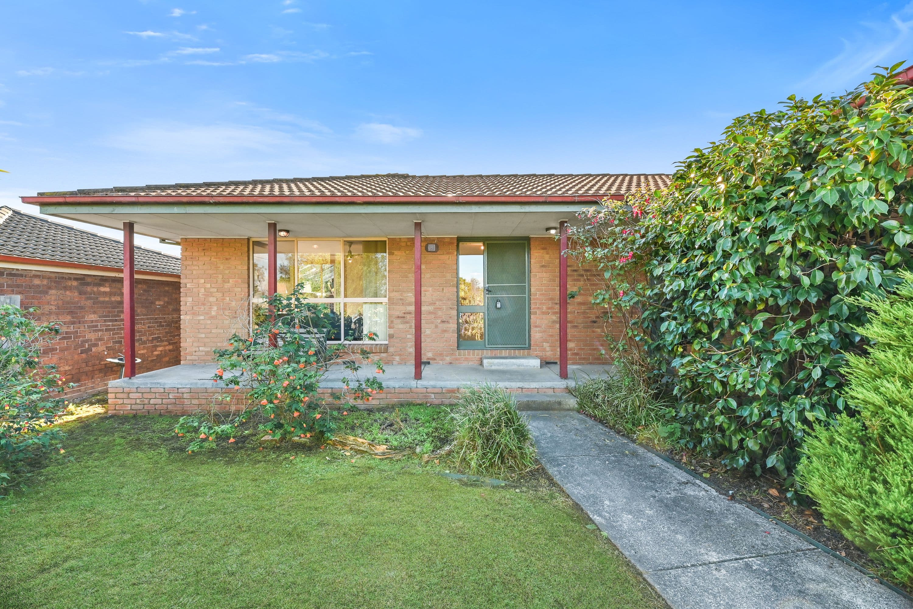 8 Pamela Court, Narre Warren VIC 3805, Narre Warren - Thumbnail 2