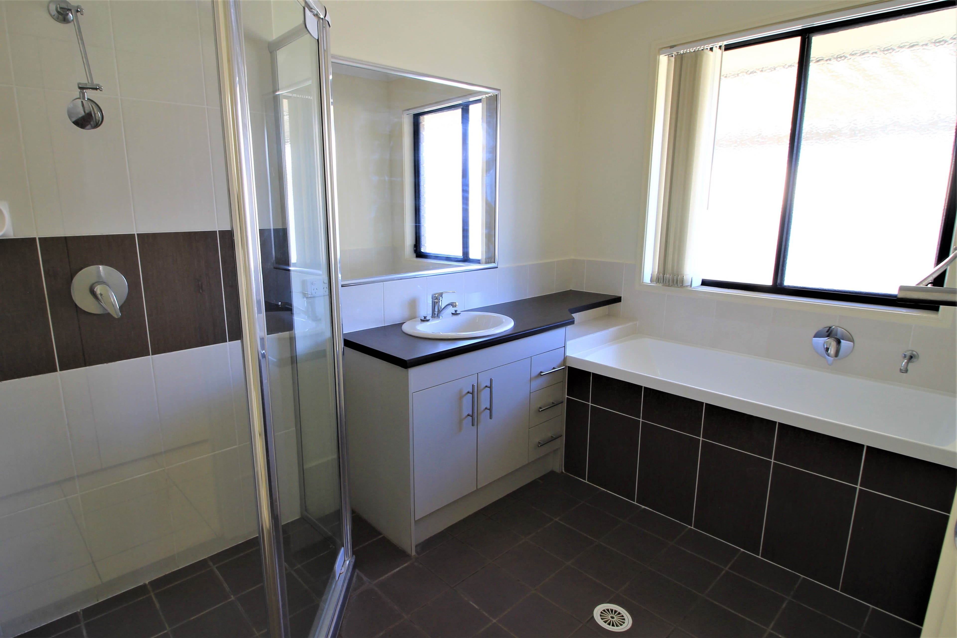 17 Haslingden Park Drive, Lowood QLD 4311, Lowood - Thumbnail 7