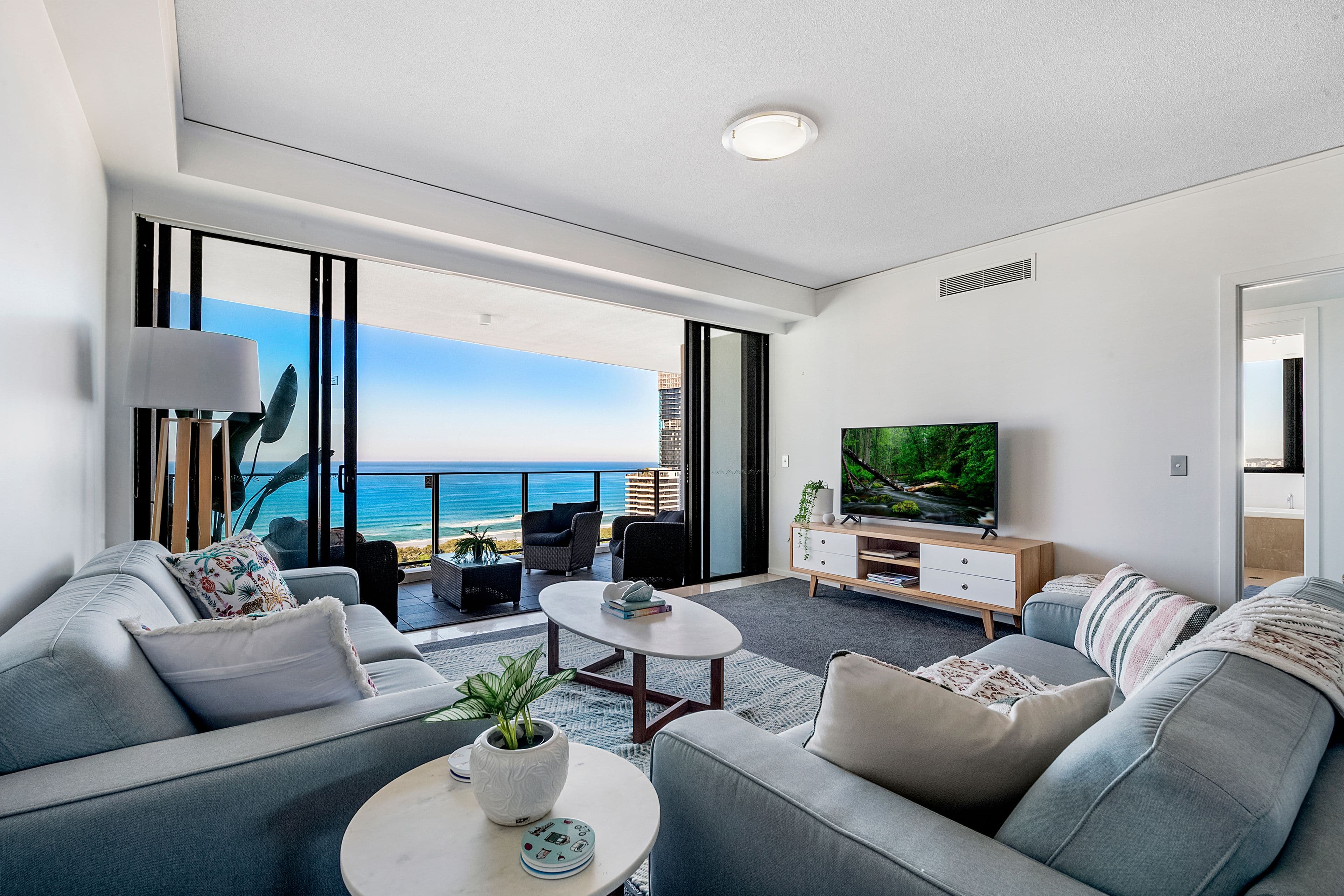22 Surf Parade, Broadbeach QLD 4218, Broadbeach - Thumbnail 3