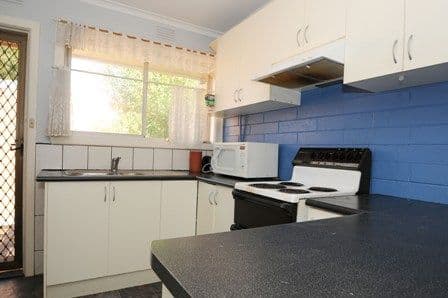 23 Begonia Avenue, BAYSWATER VIC 3153, Bayswater - Thumbnail 3