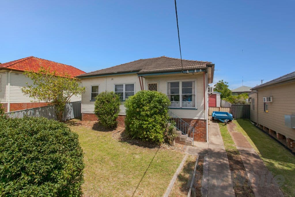 112 Lorna Street, WARATAH WEST NSW 2298, Waratah West - Image 1