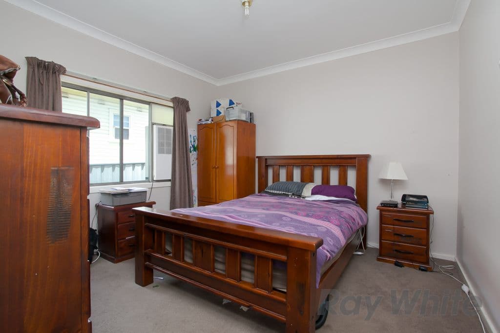 112 Lorna Street, WARATAH WEST NSW 2298, Waratah West - Thumbnail 4