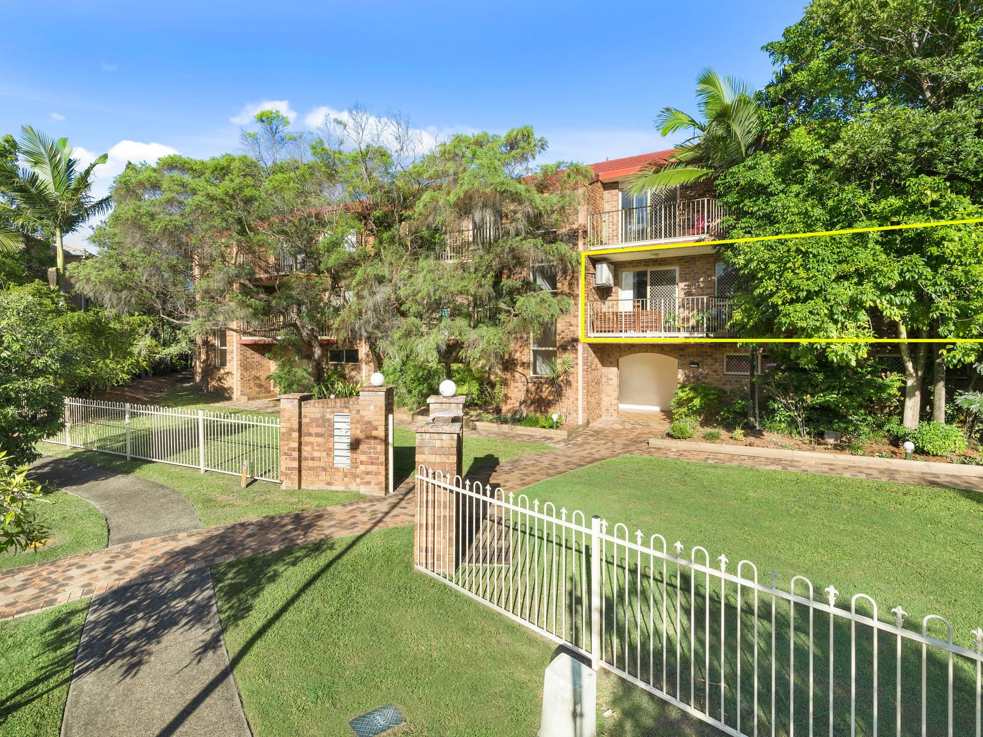 4 Rolan Court, Palm Beach QLD 4221, Palm Beach - Thumbnail 6
