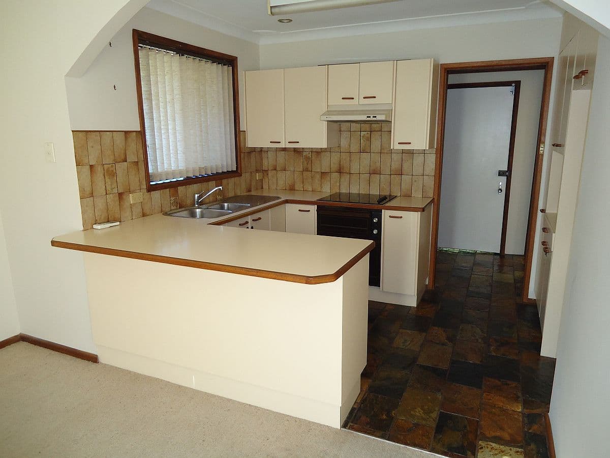 18 Walker Road, WYOMING NSW 2250, Wyoming - Thumbnail 2