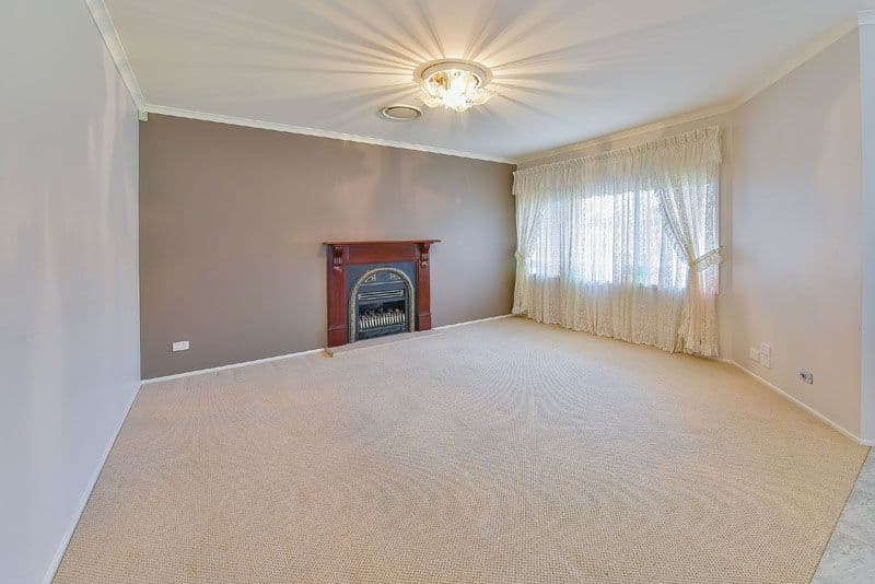 8 Claremont Circuit, Glen Alpine NSW 2560, Glen Alpine - Thumbnail 2