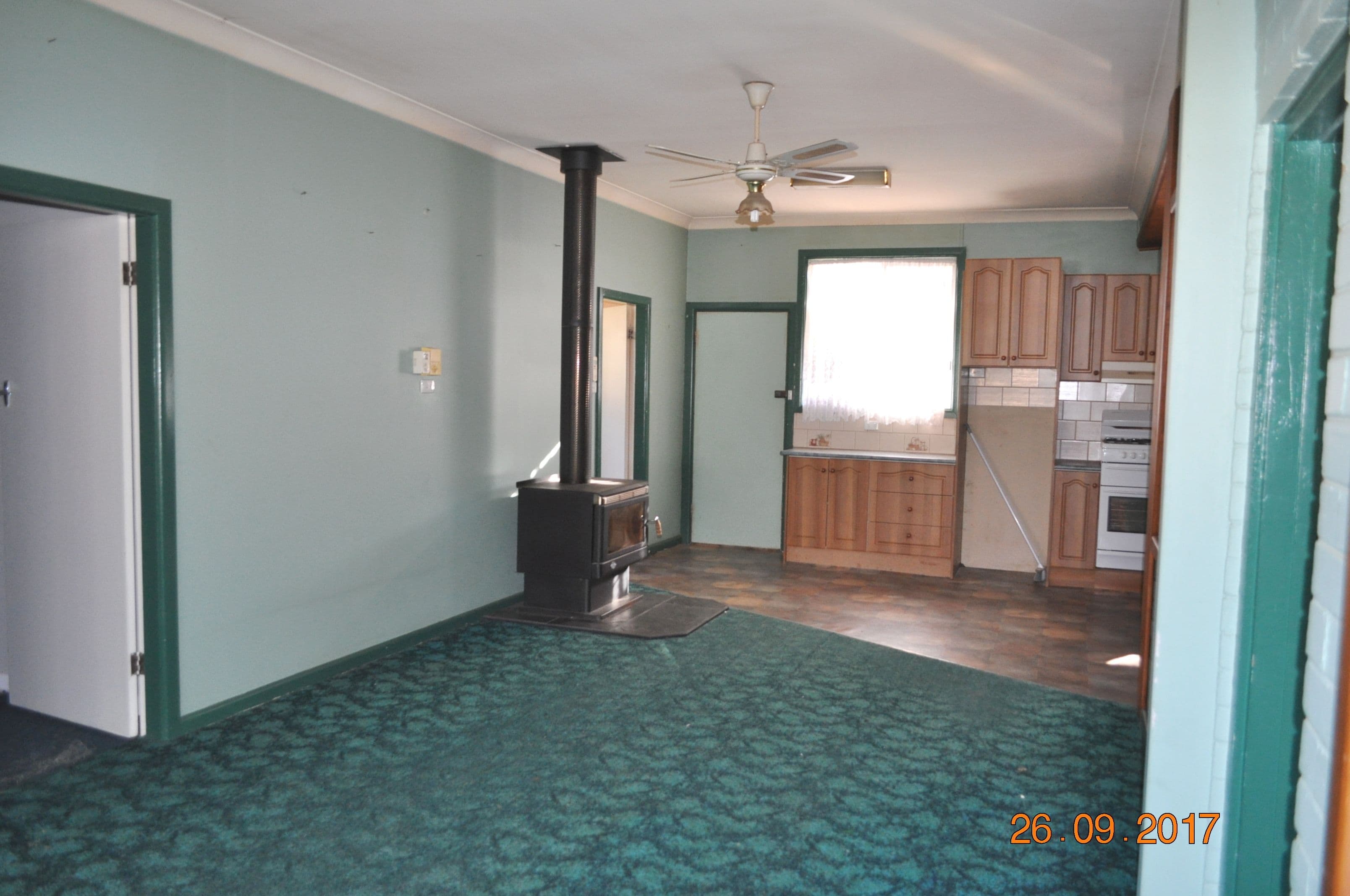 34 Florance Street, Cootamundra - Thumbnail 3