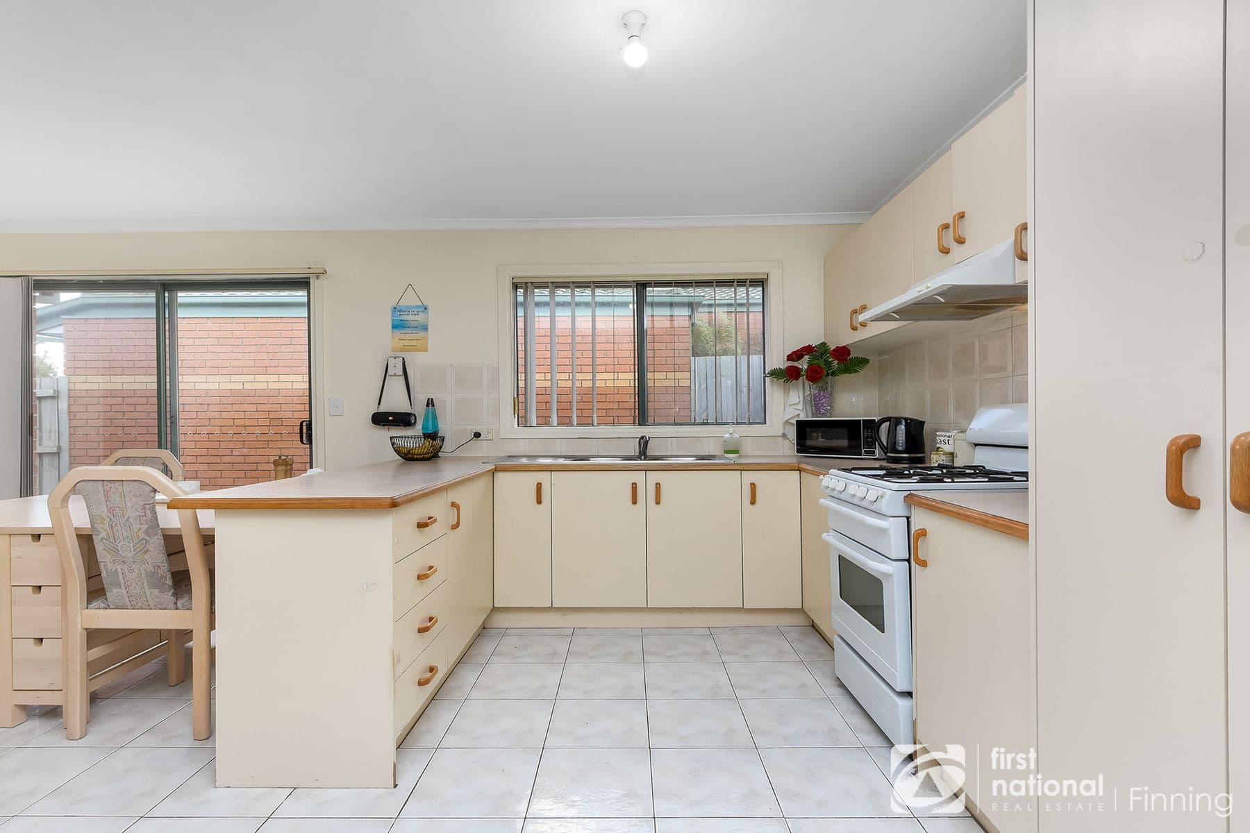 12 Linda Drive, Cranbourne VIC 3977, Cranbourne West - Thumbnail 7