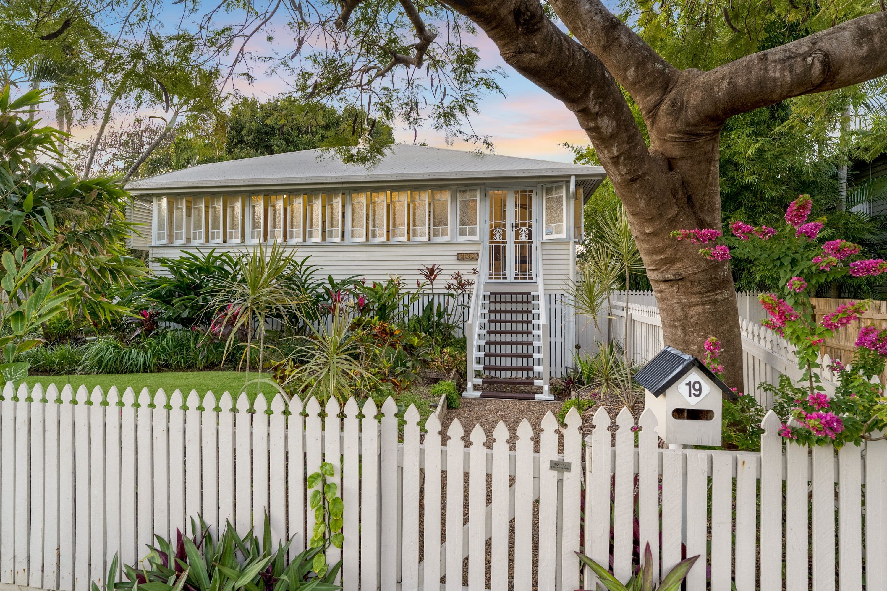 19 Townsend Street, Mysterton QLD 4812, Mysterton - Image 1