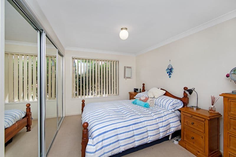 27 Lorraine Avenue, Berkeley Vale NSW 2261, Berkeley Vale - Thumbnail 4