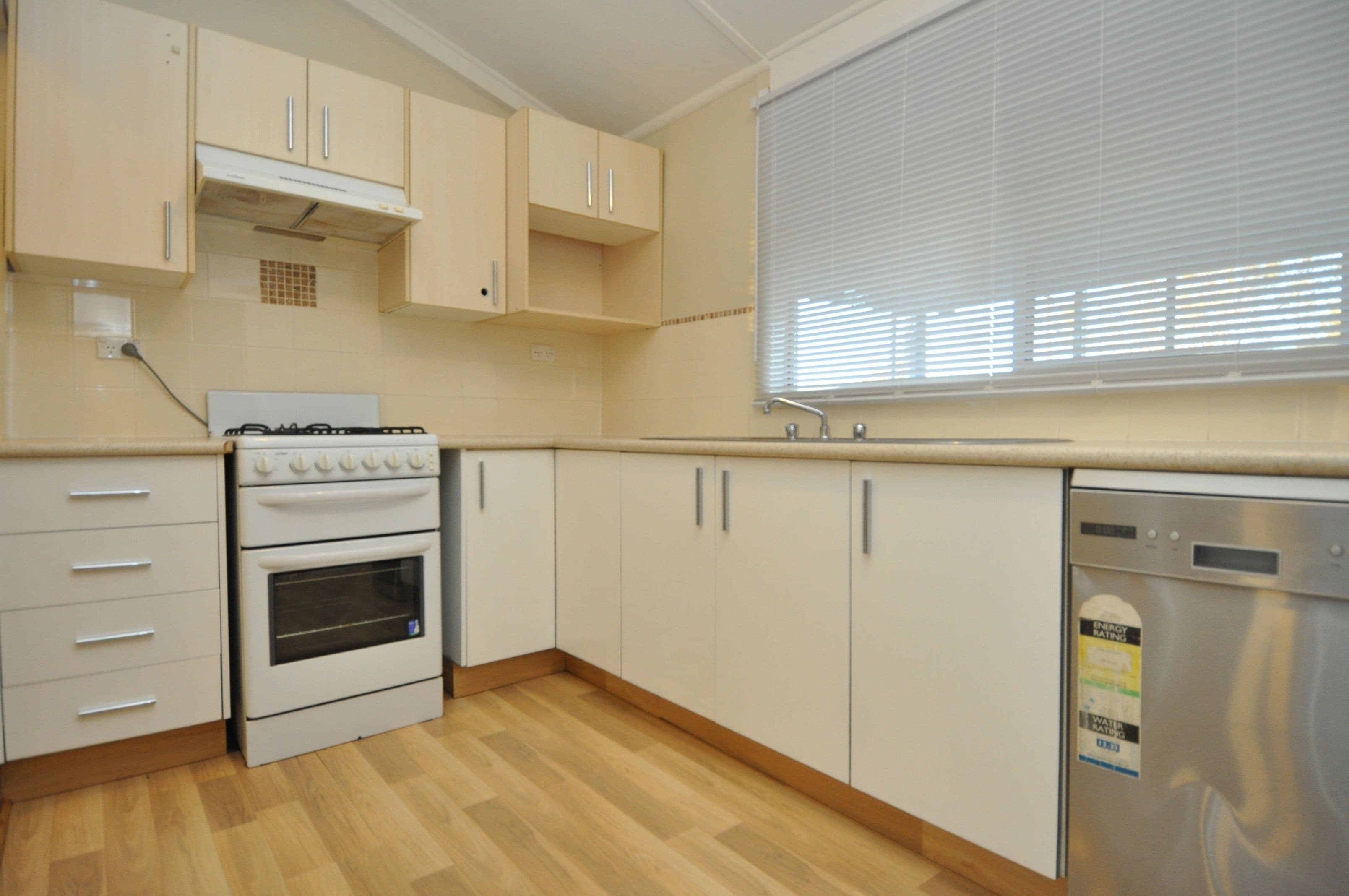 6 Pacific Way, West Bathurst NSW 2795, West Bathurst - Thumbnail 3