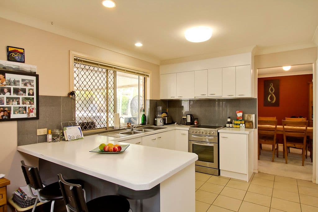 179 Mildura Drive, HELENSVALE QLD 4212, Helensvale - Thumbnail 2