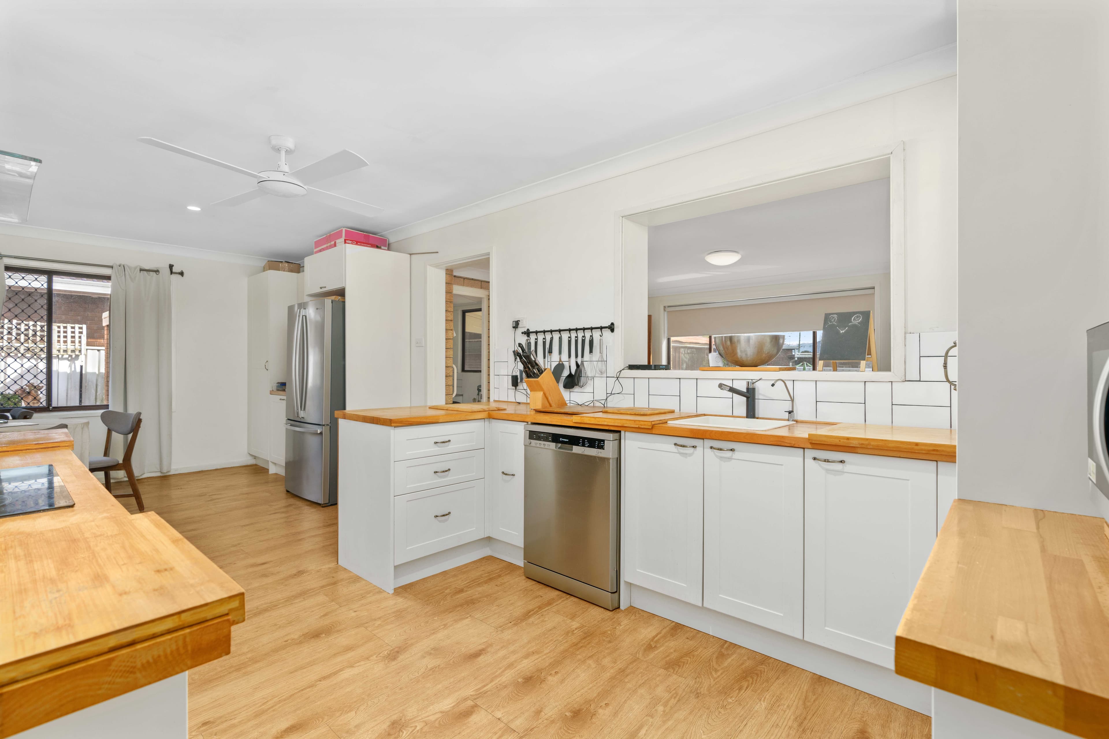 37 Greenwell Point Road, Nowra NSW 2541, Nowra - Thumbnail 2