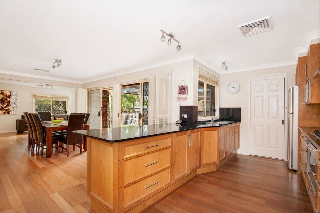54 Kingfisher Avenue, Bossley Park NSW 2176, Bossley Park - Thumbnail 3