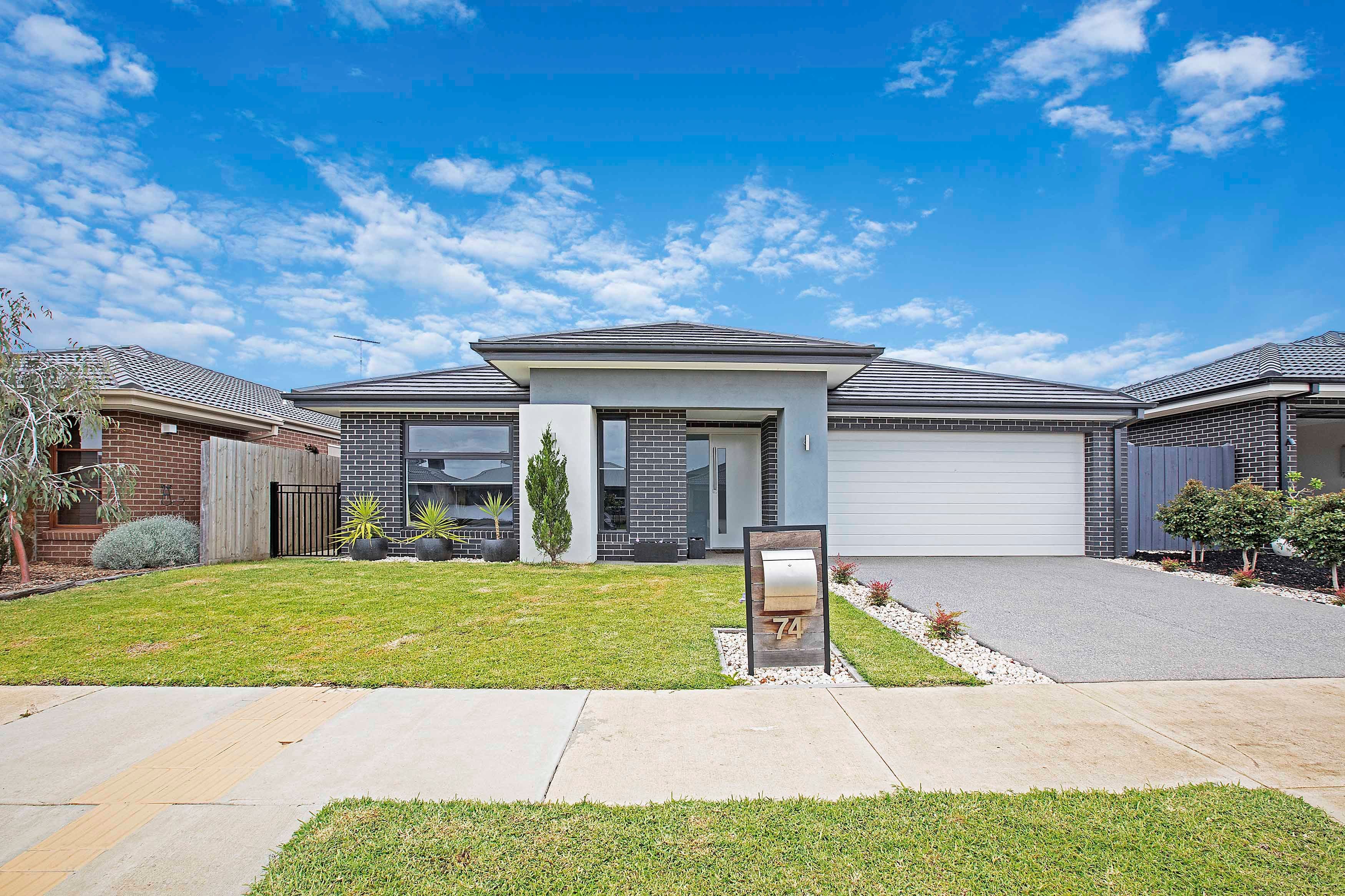 74 Coastside Drive, Armstrong Creek VIC 3217, Armstrong Creek - Image 1