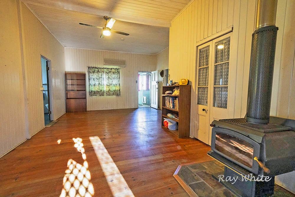 10 Larson Street, Miriam Vale QLD 4677, Miriam Vale - Thumbnail 5