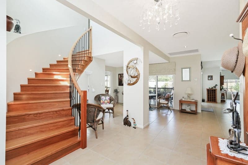 1 Bellanboe Circuit, Pelican Waters - Thumbnail 2