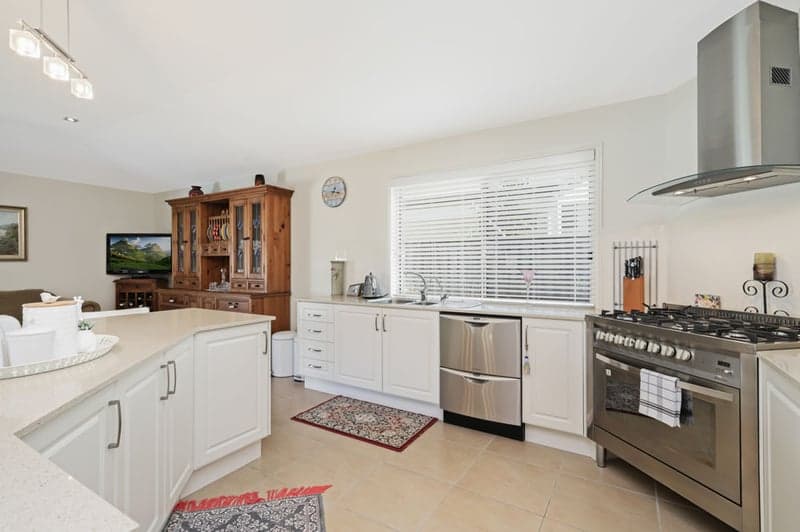 1 Bellanboe Circuit, Pelican Waters - Thumbnail 5