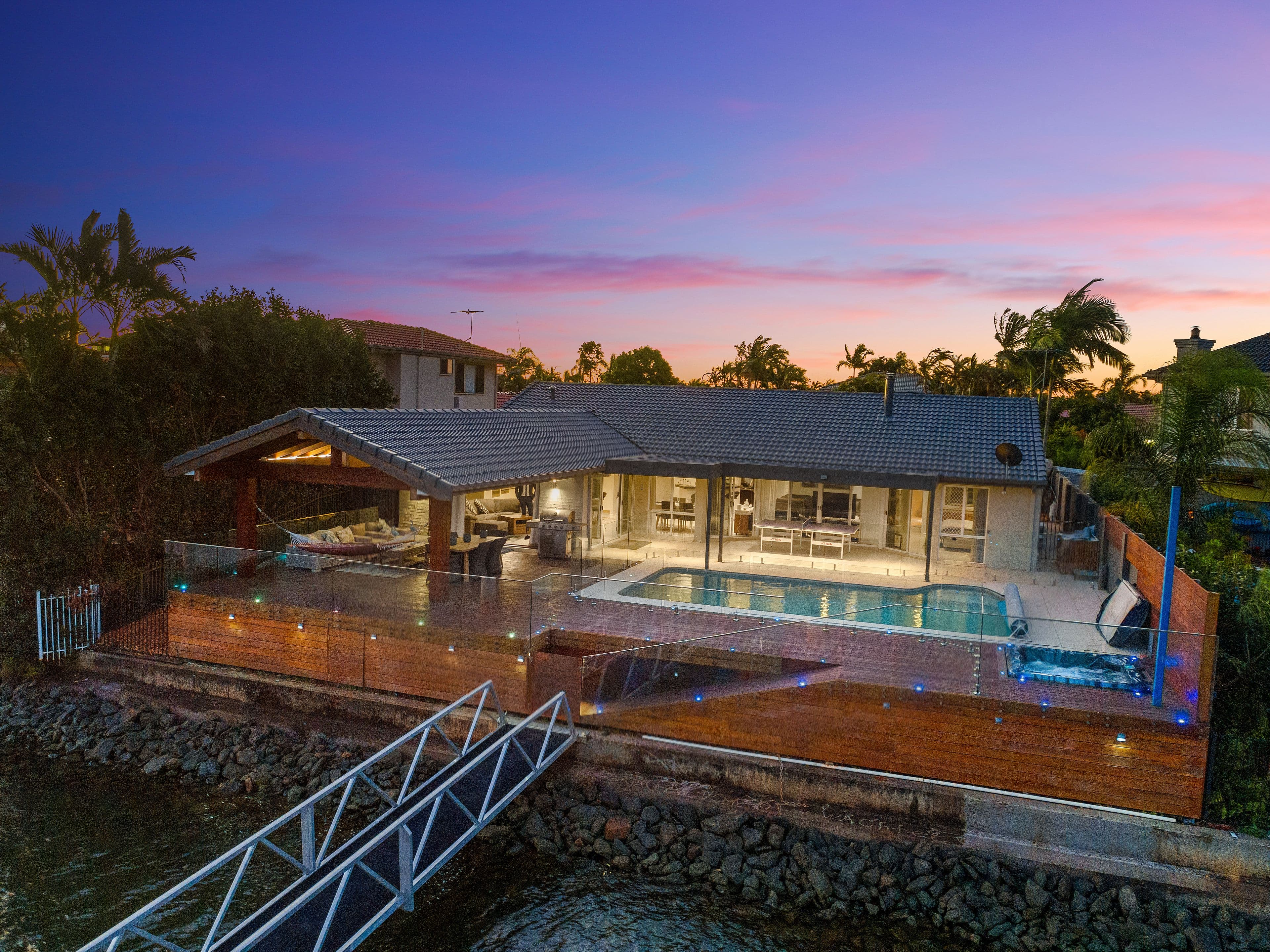 25 Mako Avenue, AQUATIC PARADISE QLD 4159, Aquatic Paradise - Image 1