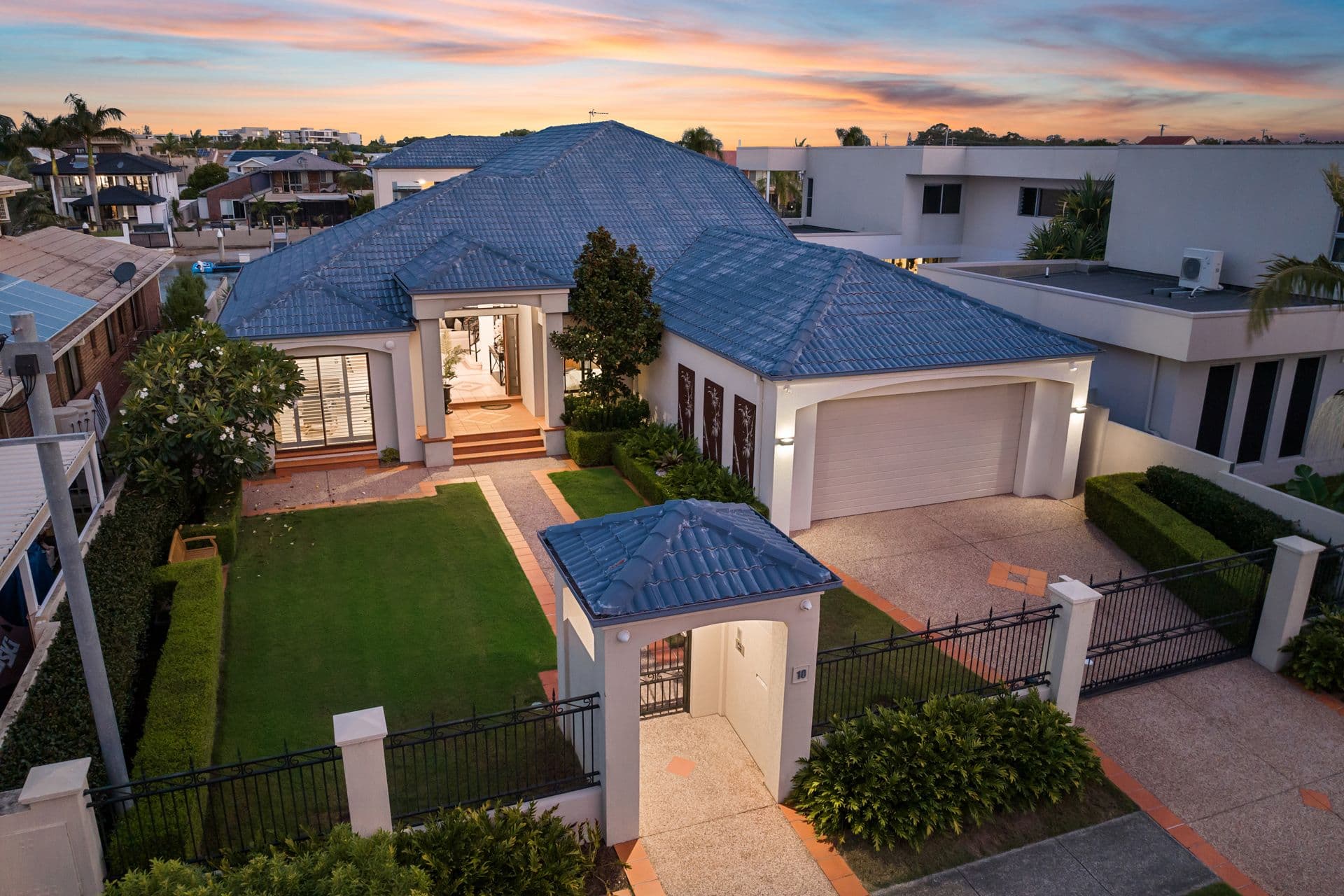 10 Sapphire Street, Hollywell QLD 4216, Hollywell - Thumbnail 4
