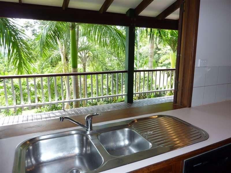 6 Longden Street, BRINSMEAD QLD 4870, Brinsmead - Thumbnail 4