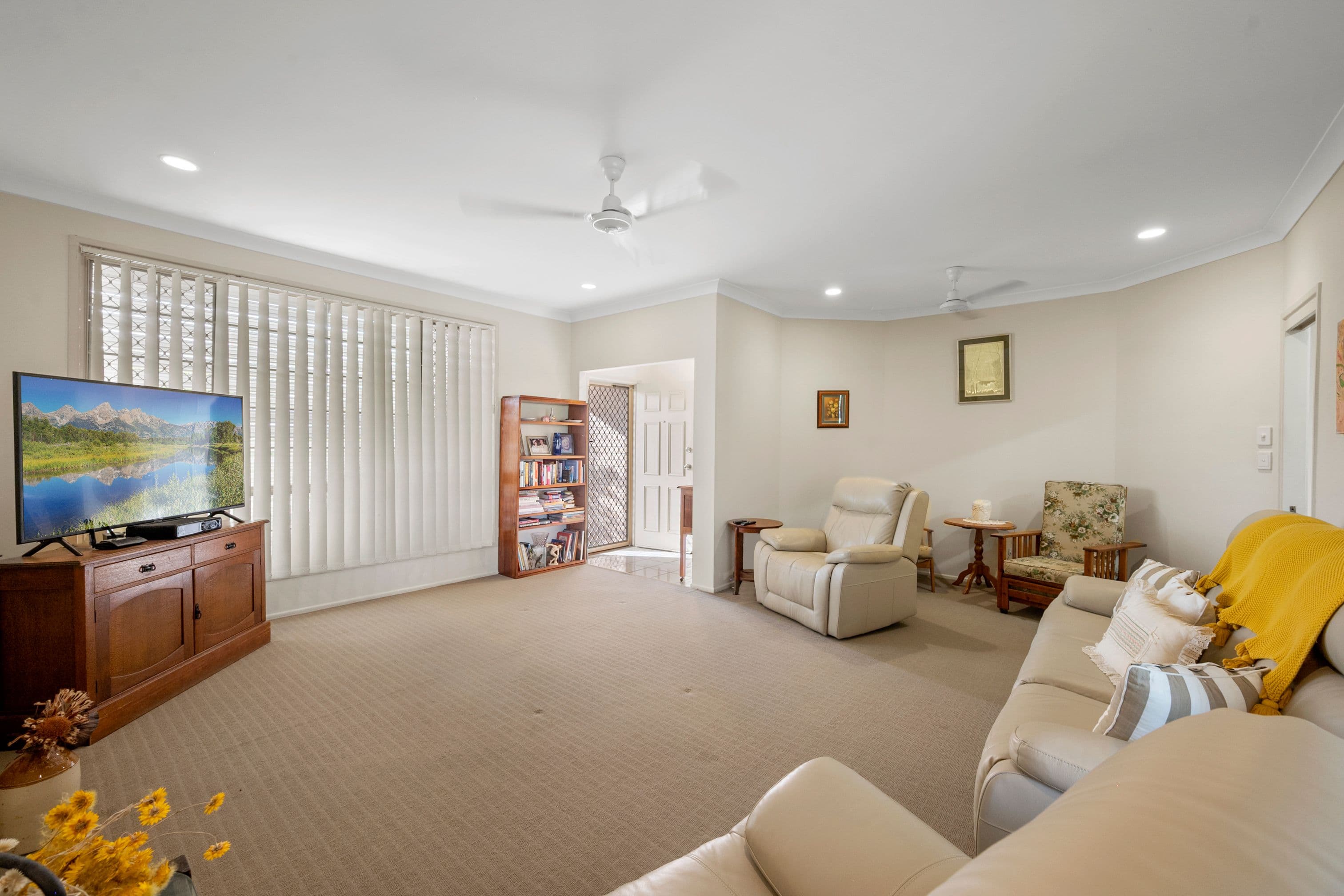 4 Jondaryn Court, Annandale QLD 4814, Annandale - Thumbnail 2