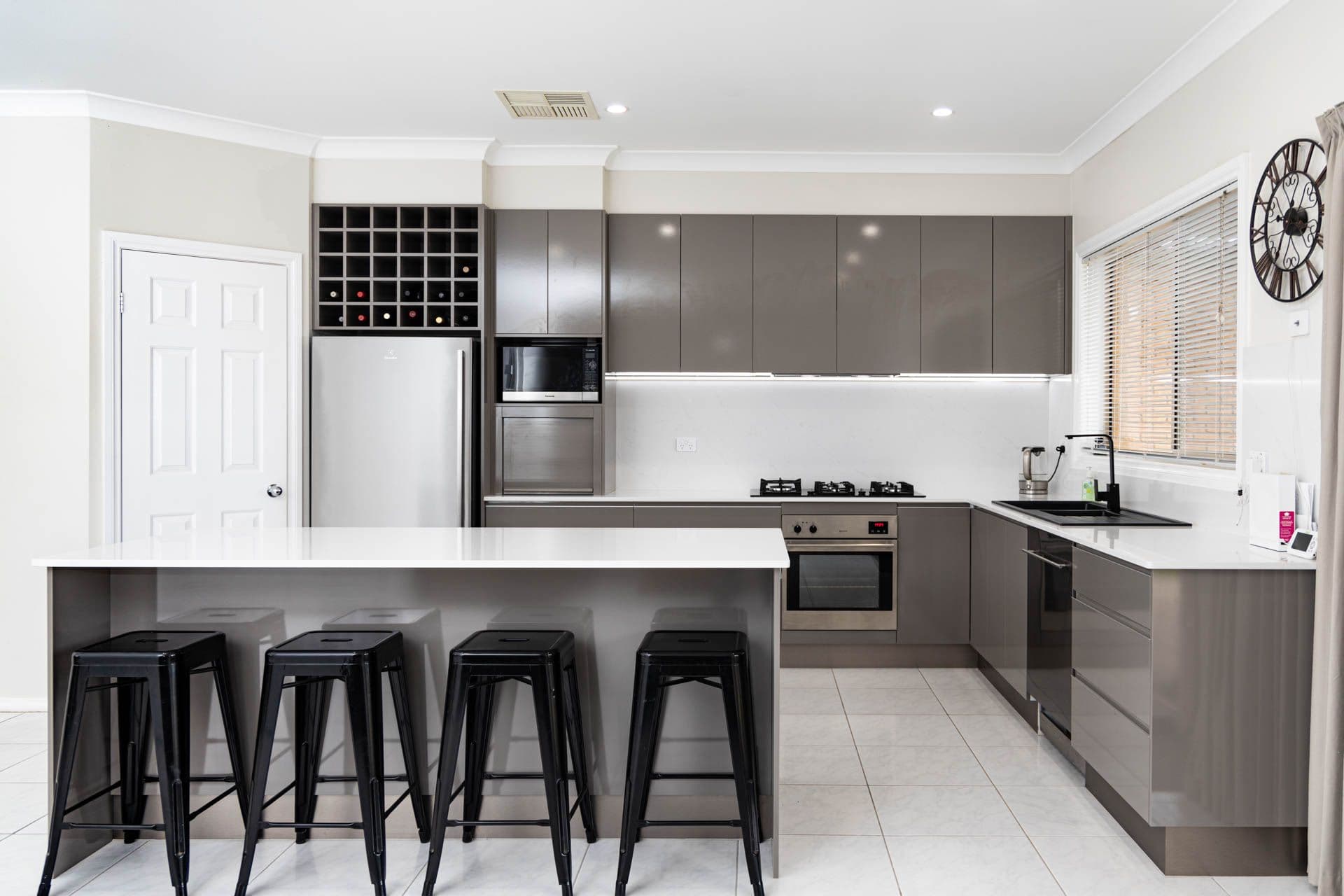 8 Wattle Glen, Murrumbateman - Thumbnail 2