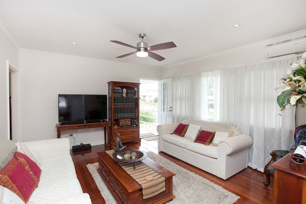 13 Vega Street, Upper Mount Gravatt QLD 4122, Upper Mount Gravatt - Thumbnail 4