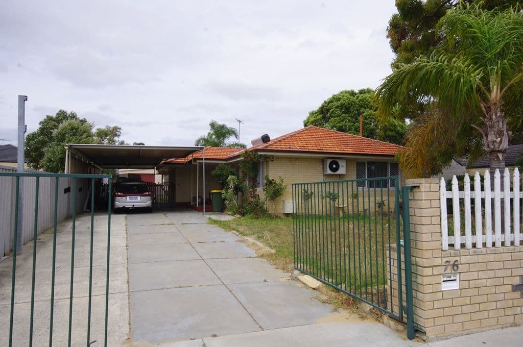 76 Redcliffe Avenue, BALGA WA 6061, Balga - Image 1