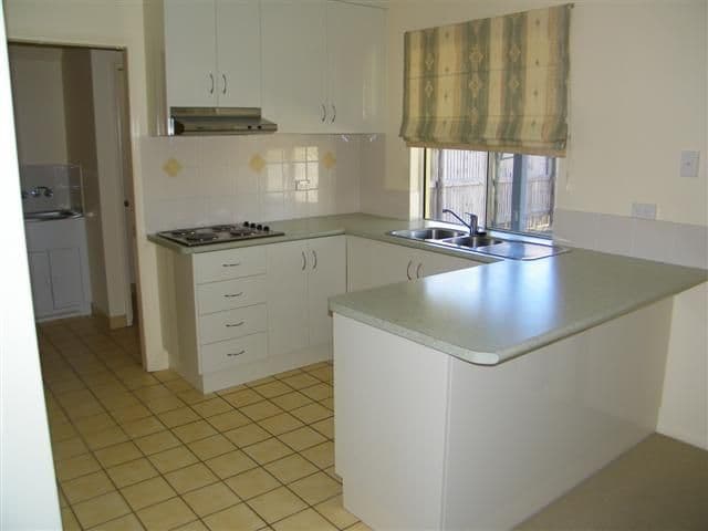 5 Pacific Court, GLADSTONE QLD 4680, Gladstone - Thumbnail 3