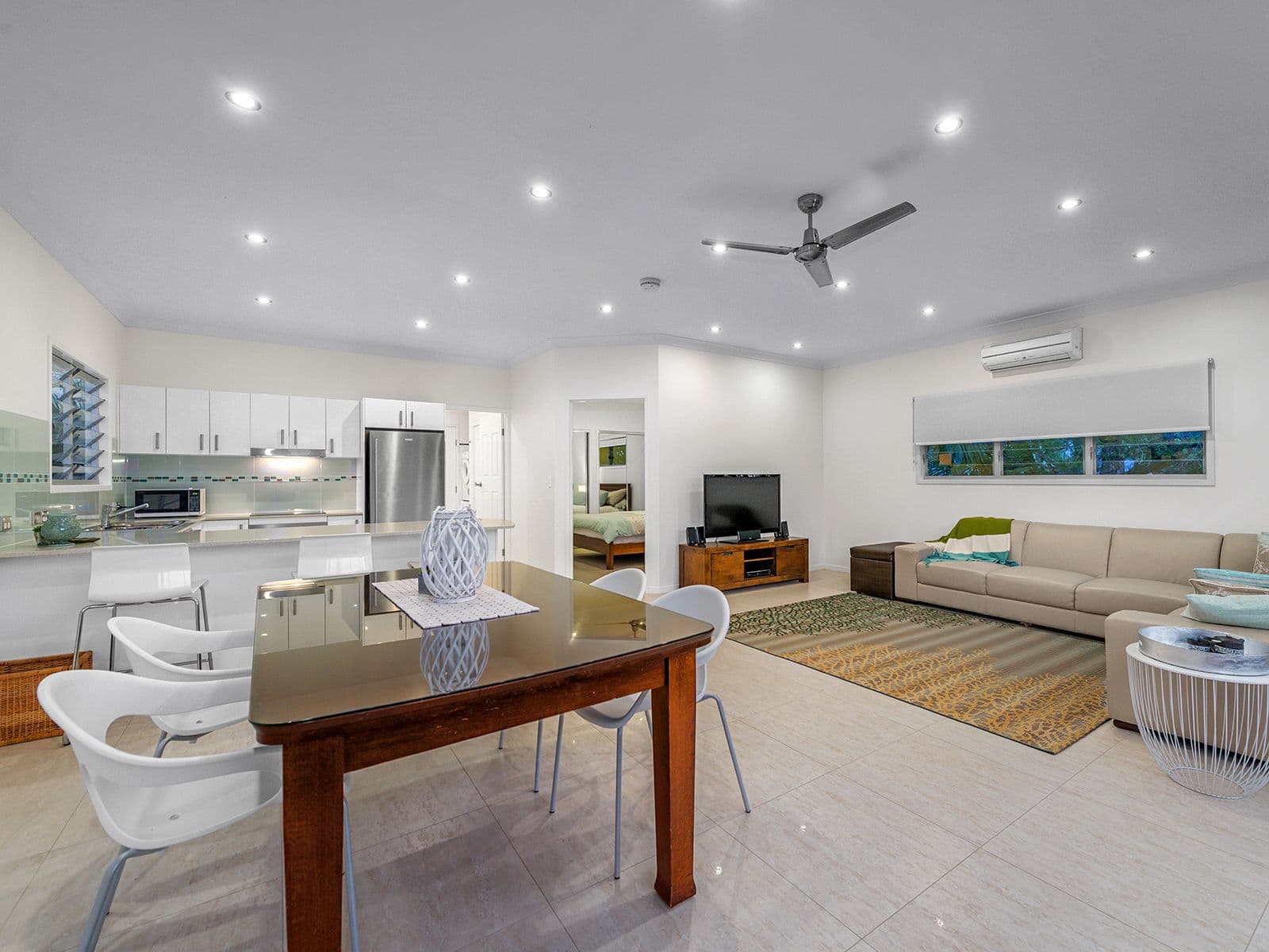 32 Myrtle Street, Grange QLD 4051, Grange - Thumbnail 2