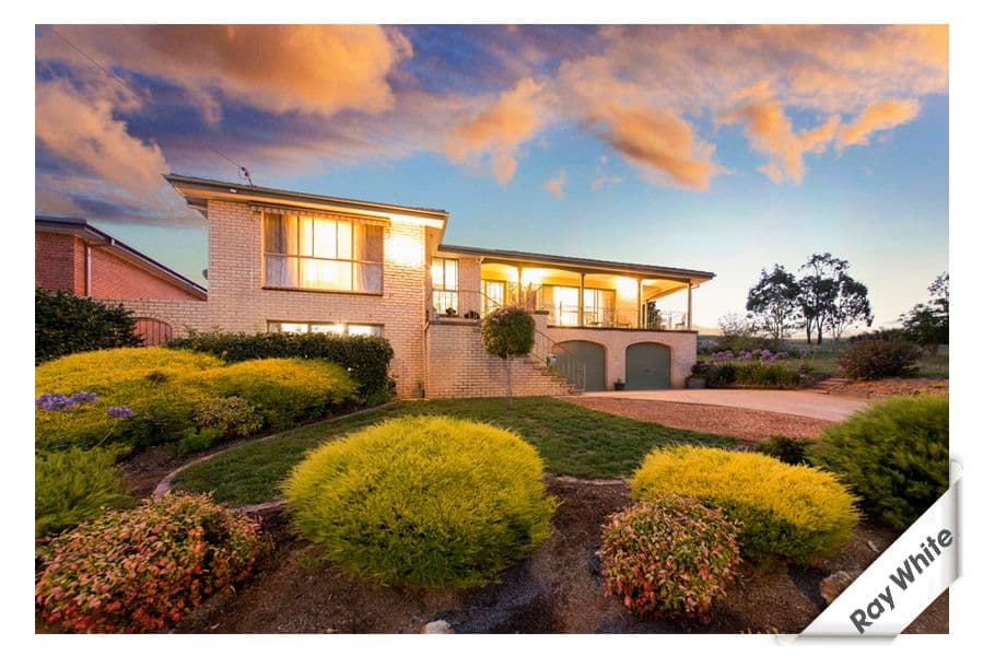 40 Nimmitabel Street, Queanbeyan NSW 2620, Queanbeyan West - Image 1