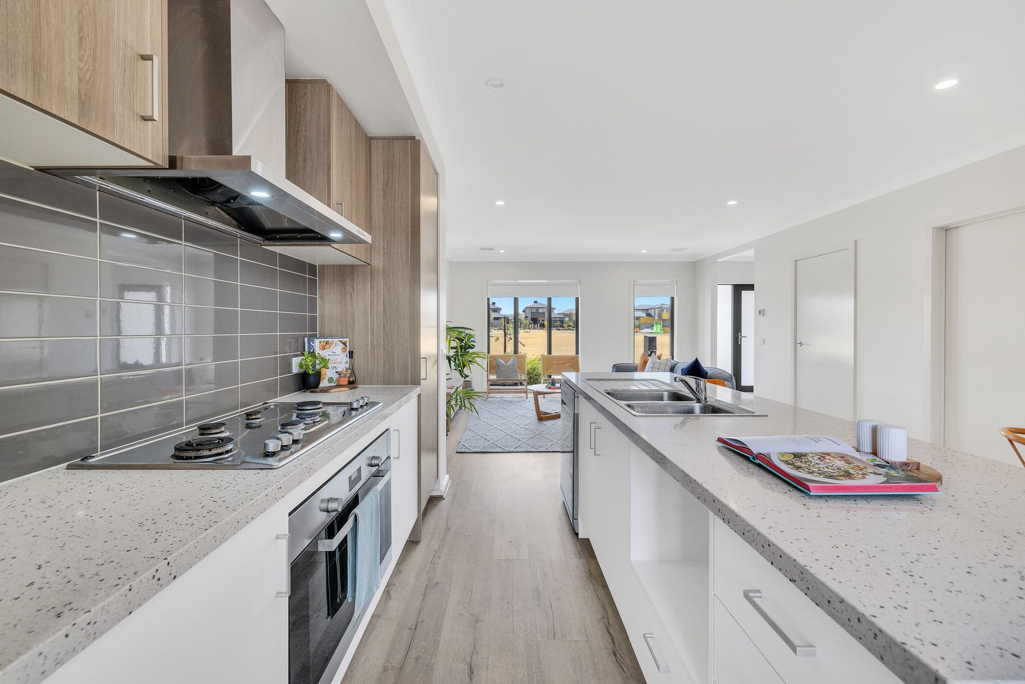 13 Cabin Walk, Tarneit VIC 3029, Tarneit - Thumbnail 2