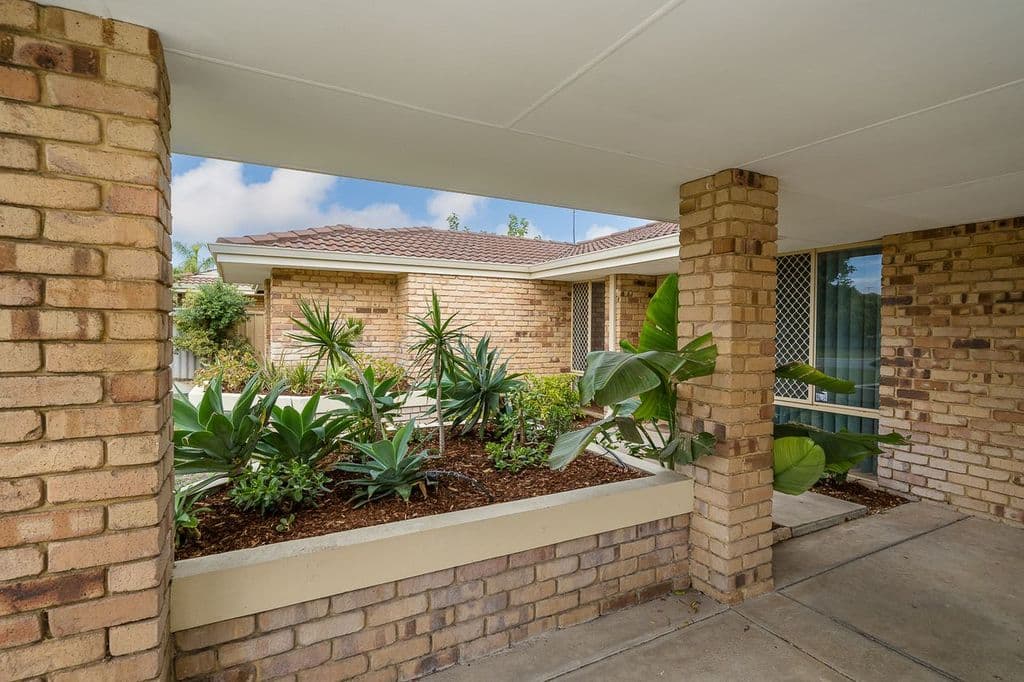 7 Port Royal Drive, Safety Bay, WA, 6169, Safety Bay - Thumbnail 2