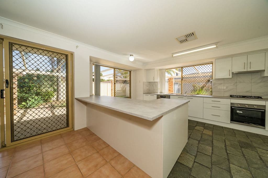 7 Port Royal Drive, Safety Bay, WA, 6169, Safety Bay - Thumbnail 7
