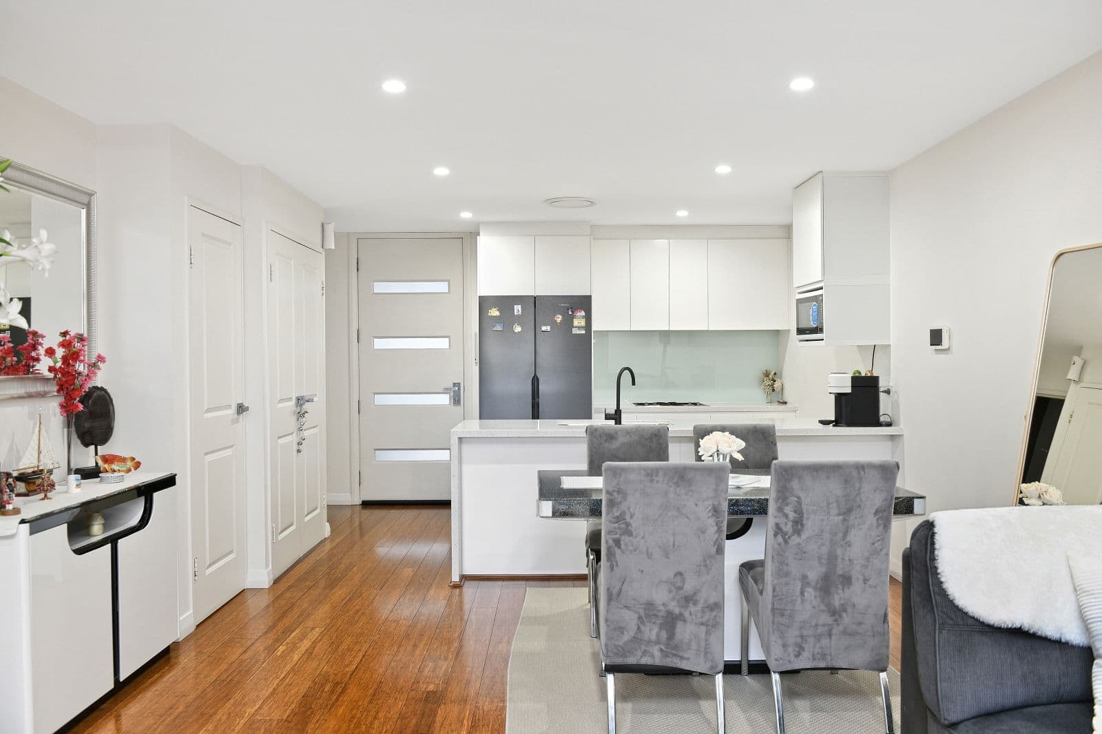 9/14 Macintosh Street, Mascot NSW 2020, Mascot - Thumbnail 7