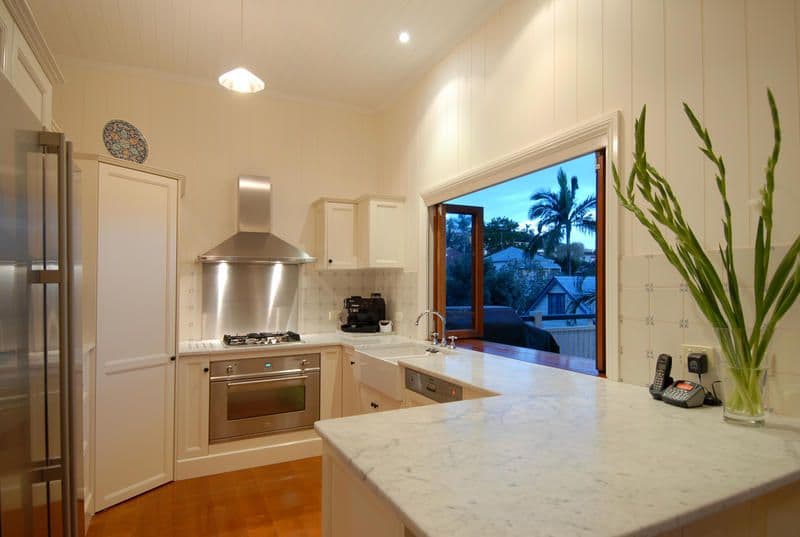 17 O'Connell Place, RED HILL QLD 4059, Red Hill - Thumbnail 7