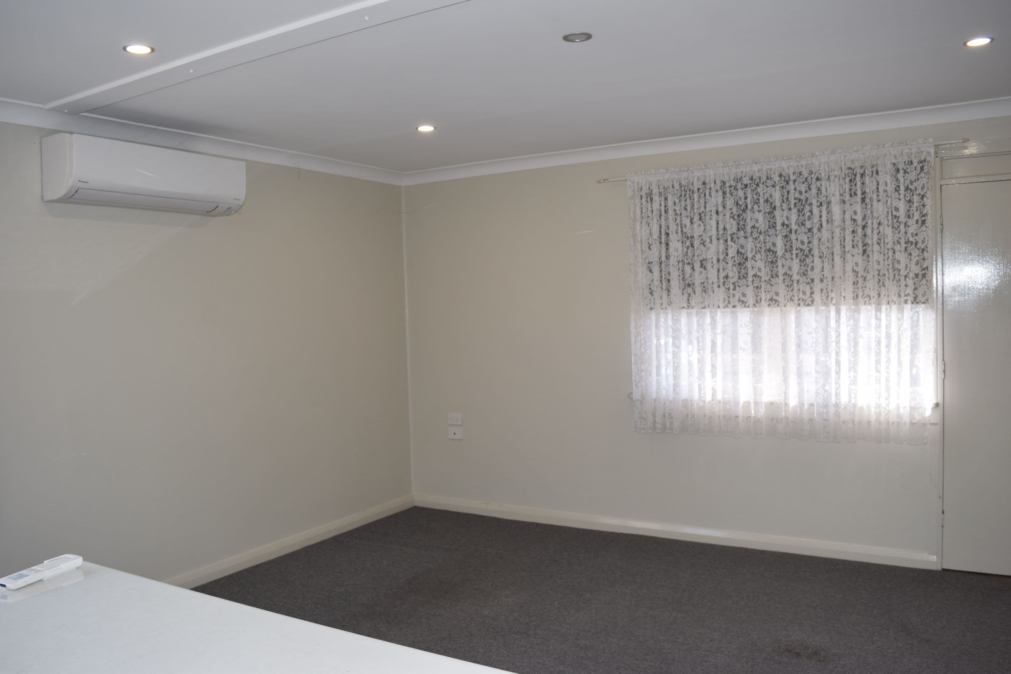 4 Youman Street, Guyra NSW 2365, Guyra - Thumbnail 4